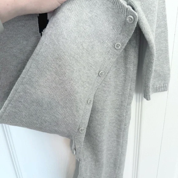 BABY GAP Gray Mickey Mouse Kids Sweater Bodysuit 18-24 months - Picture 4 of 6